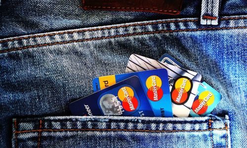 Banking_Credit-Card-in-back-pocket-e1591703420746 resized