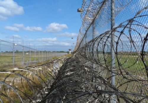 Optimized-prison-fence-218459_1920.jpg